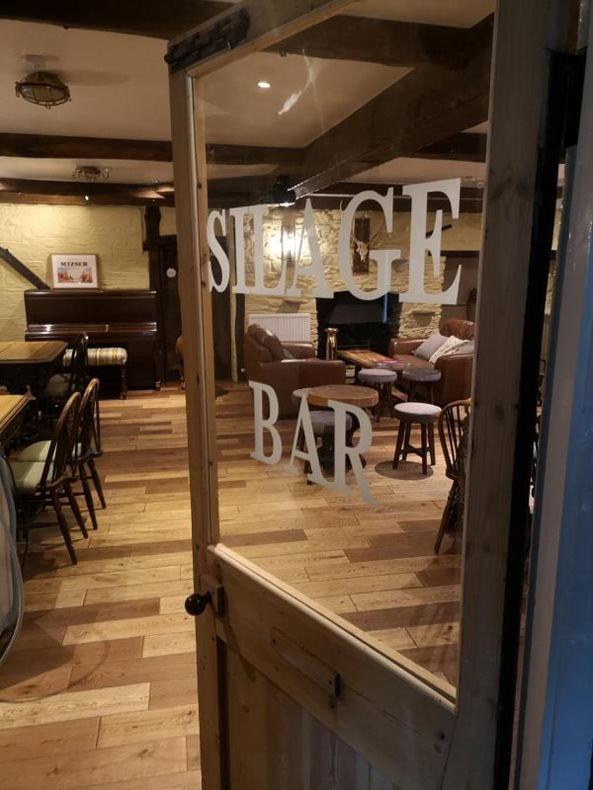 Whod Have Thought It Inn Saltash Exterior photo